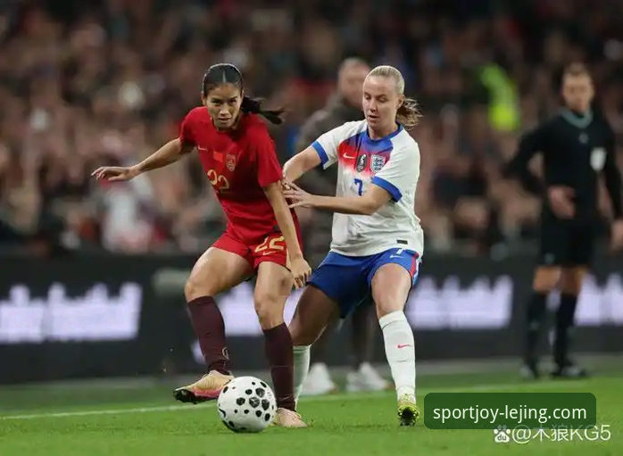 英格兰0-1日本深度评测：温布利耻辱之夜，三狮军团为何在乐竞体育客户端上成为笑柄？